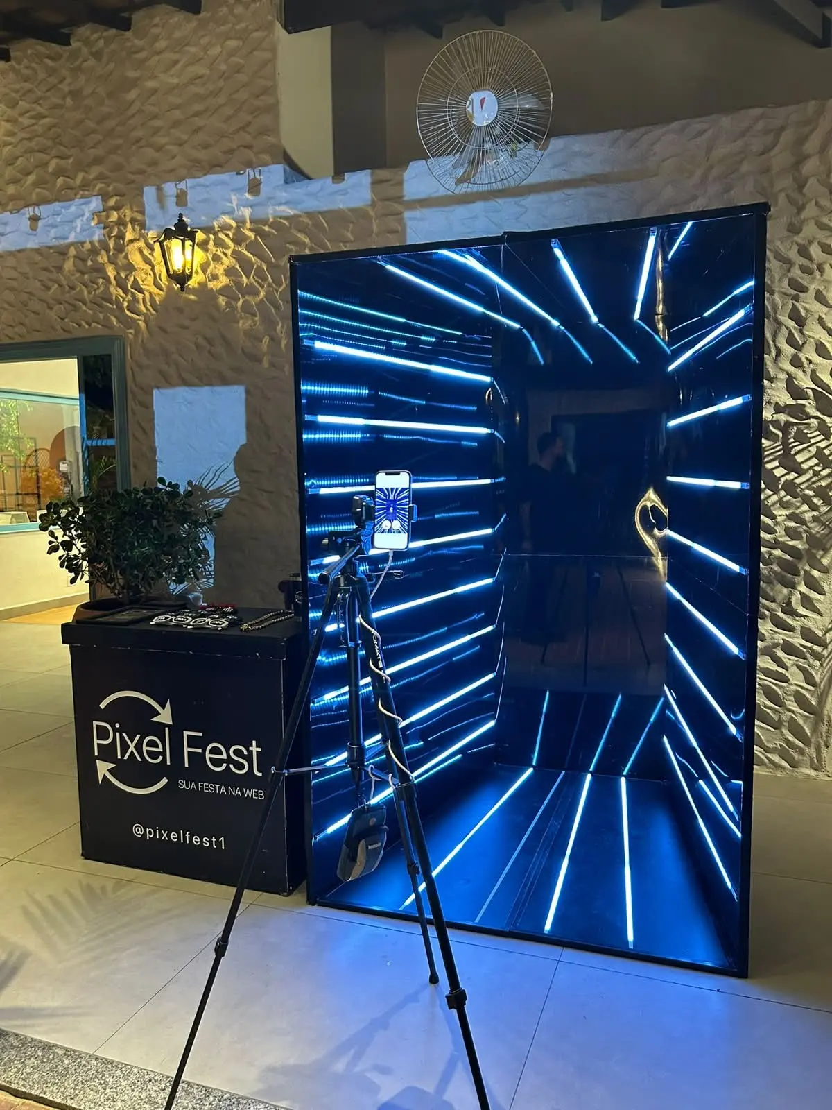 Túnel de LED Infinity em evento no Rio de Janeiro